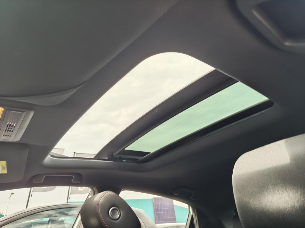 Honda Civic 1.0 i-VTEC Executive | El. Schuif- Kanteldak | Sport Pakket | Android Auto - Image 8