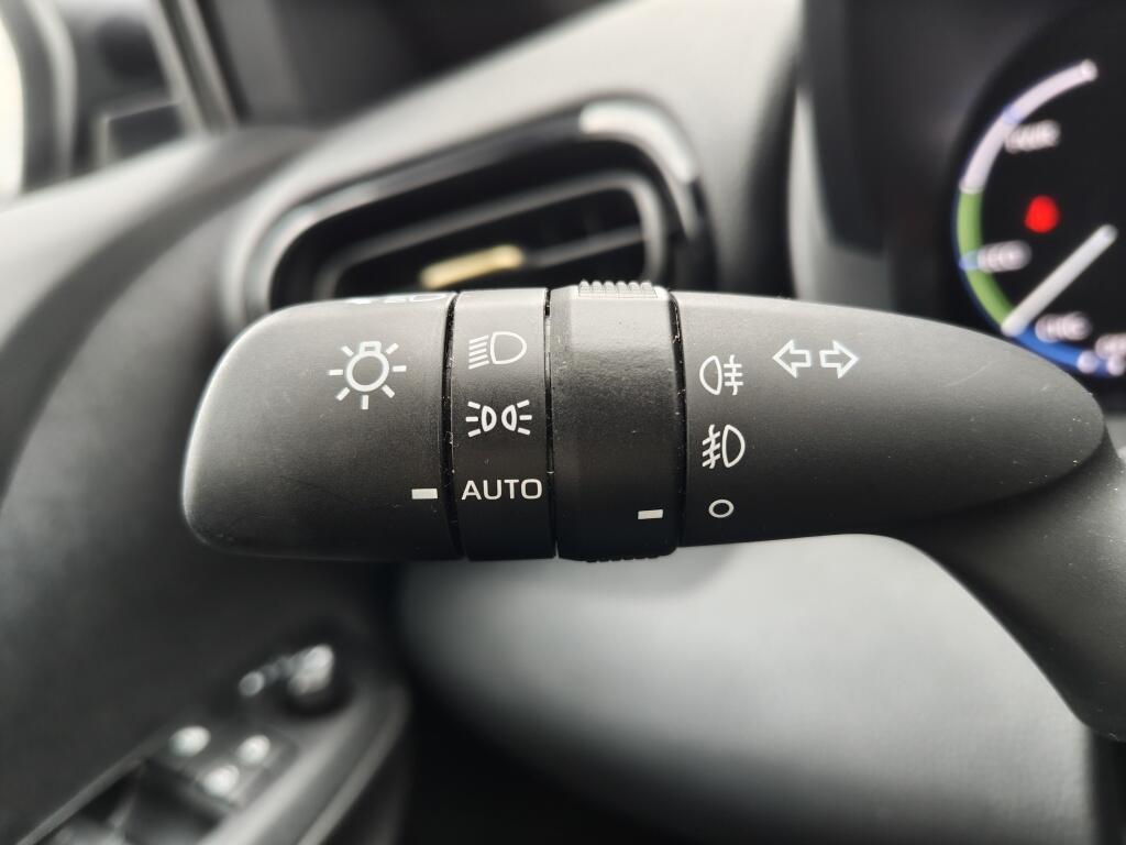 Toyota Yaris Cross 1.5 Hybrid Adventure | JBL | Head Up Display | Navi | Sensoren v/a - Image 12