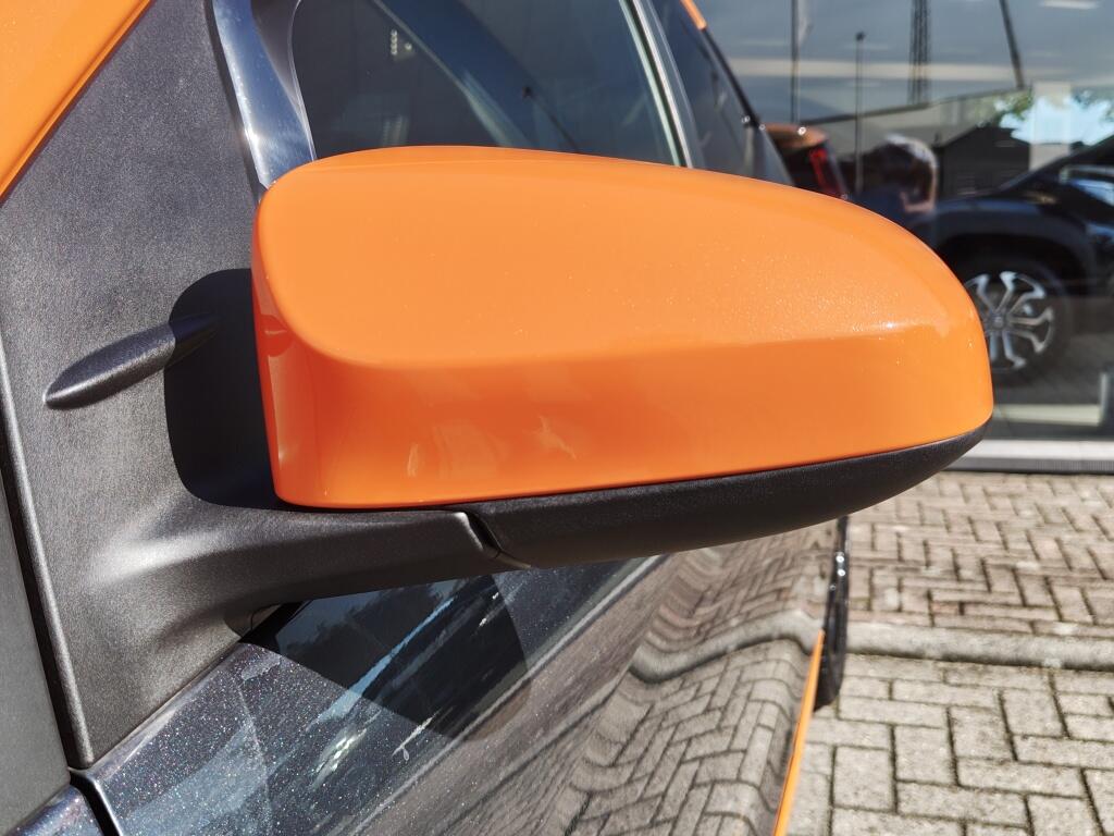 Toyota Aygo 1.0 VVT-i JBL | Android Auto, Apple Carplay | El. Climate |  Achteruitrijcamera - Image 32