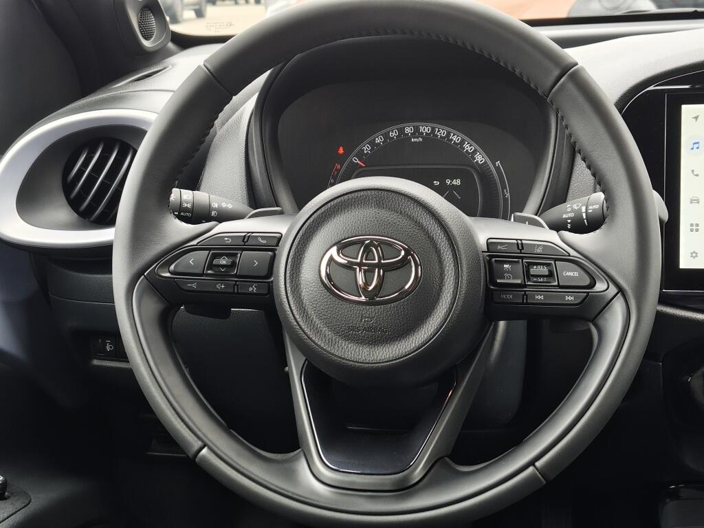 Toyota Aygo X 1.0 VVT-i S-CVT JBL | Stoelverwarming | Sensoren v/a | Android Auto - Image 10