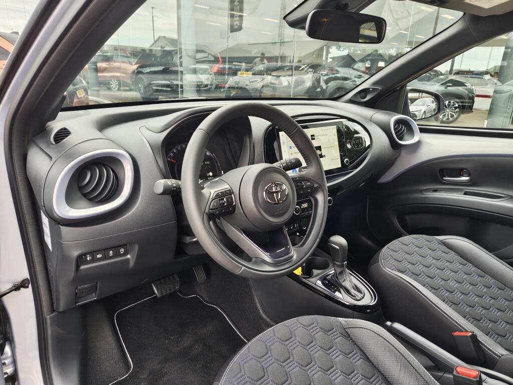 Toyota Aygo X 1.0 VVT-i S-CVT JBL | Stoelverwarming | Sensoren v/a | Android Auto - Image 25