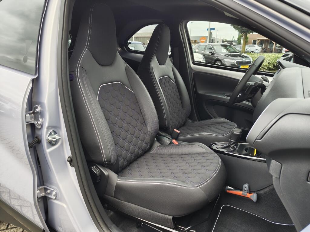Toyota Aygo X 1.0 VVT-i S-CVT JBL | Stoelverwarming | Sensoren v/a | Android Auto - Image 28