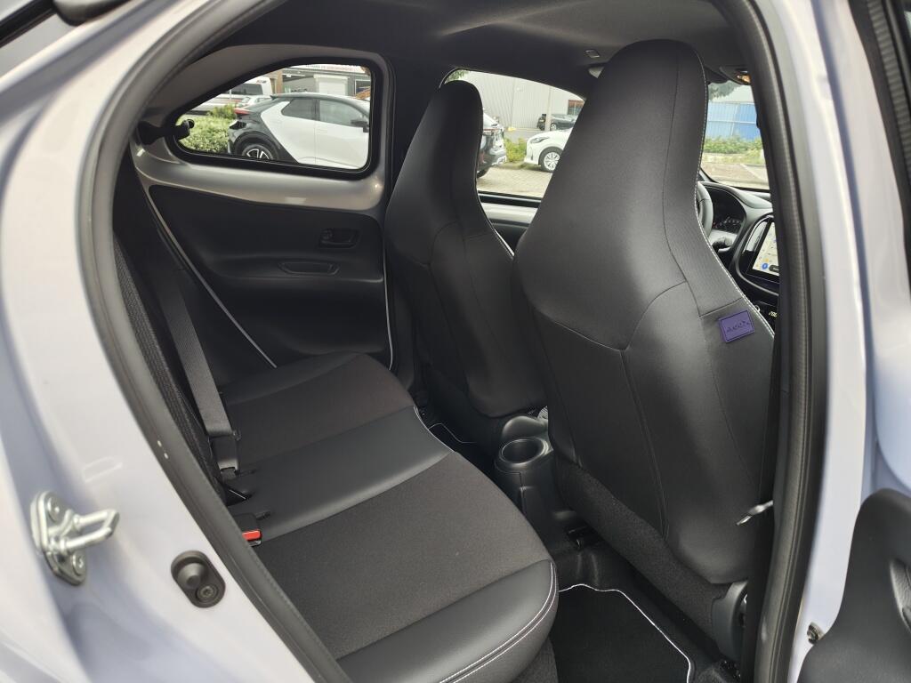 Toyota Aygo X 1.0 VVT-i S-CVT JBL | Stoelverwarming | Sensoren v/a | Android Auto - Image 29
