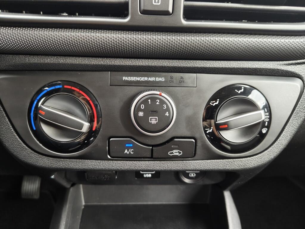 Hyundai i10 1.0 Comfort | Trekhaak Afn. | Sensoren v/a | Stoel- Stuurverwarming - Image 20