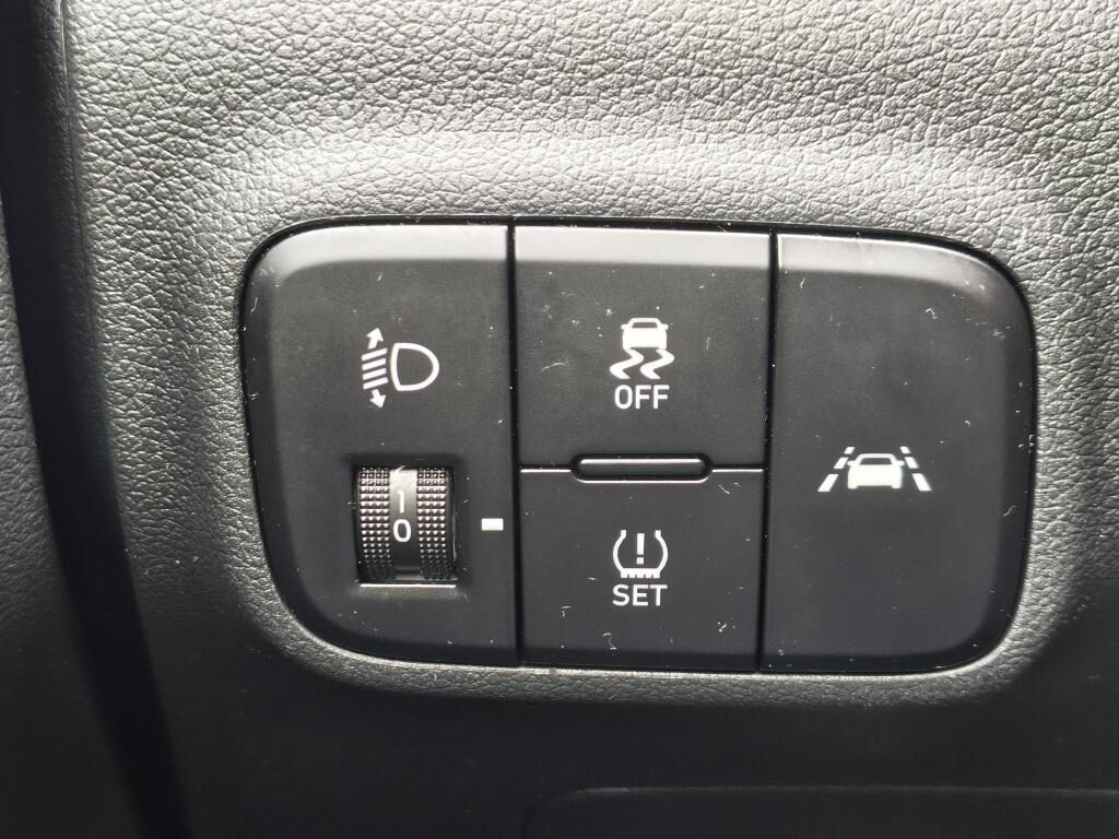 Hyundai i10 1.0 Comfort | Trekhaak Afn. | Sensoren v/a | Stoel- Stuurverwarming - Image 25