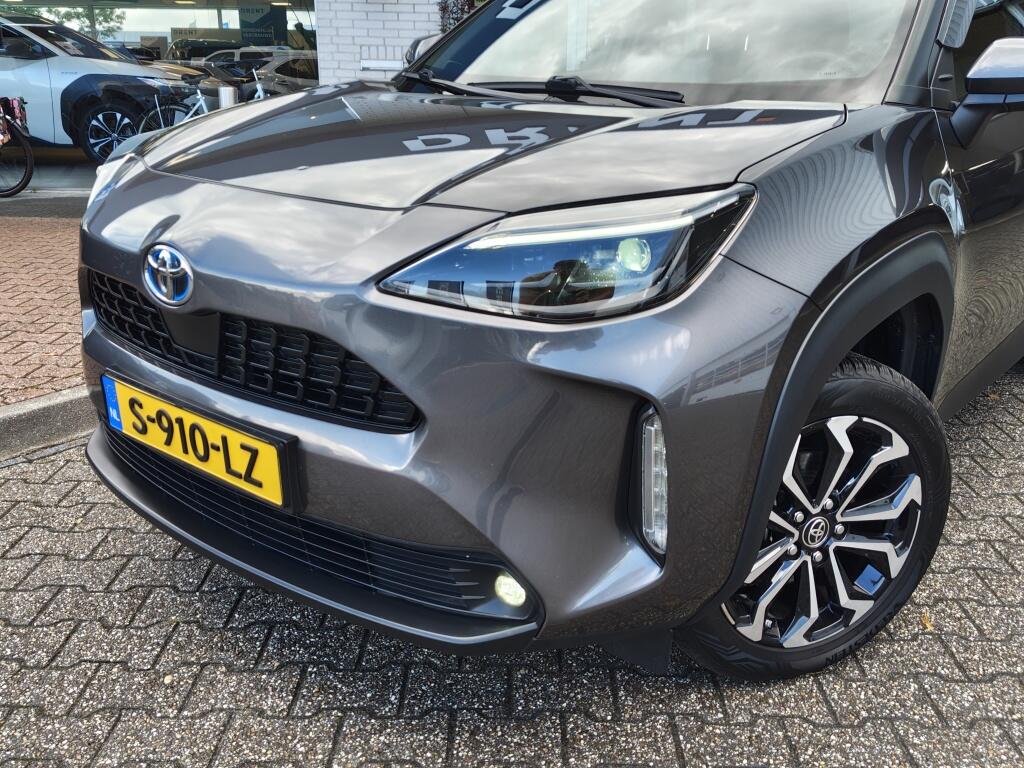 Toyota Yaris Cross 1.5 Hybrid Dynamic | NL Auto | Keyless Entry & Start | Android A - Image 2