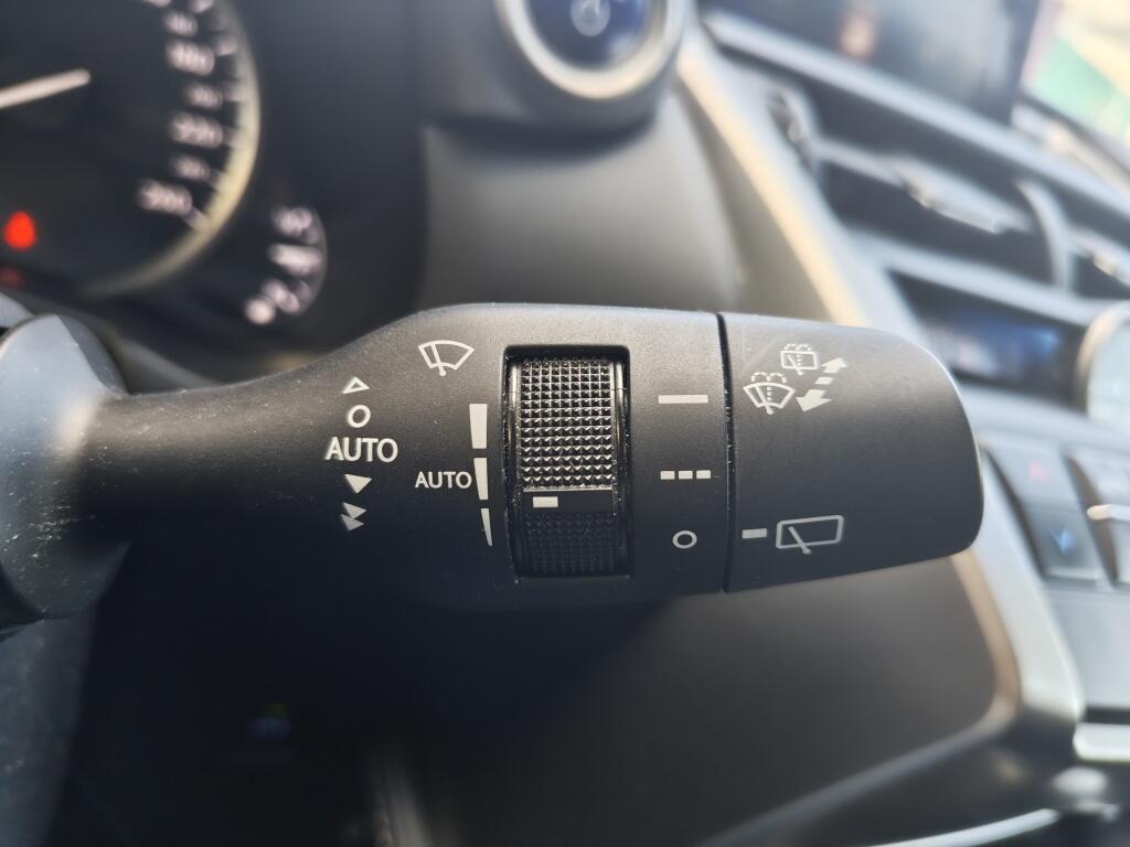 Lexus NX 300h Luxury Line | Sensoren v/a | Navi | Half Leder | Achteruitrijcamera - Image 12