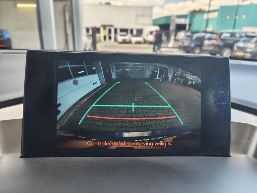 Lexus NX 300h Luxury Line | Sensoren v/a | Navi | Half Leder | Achteruitrijcamera - Image 19