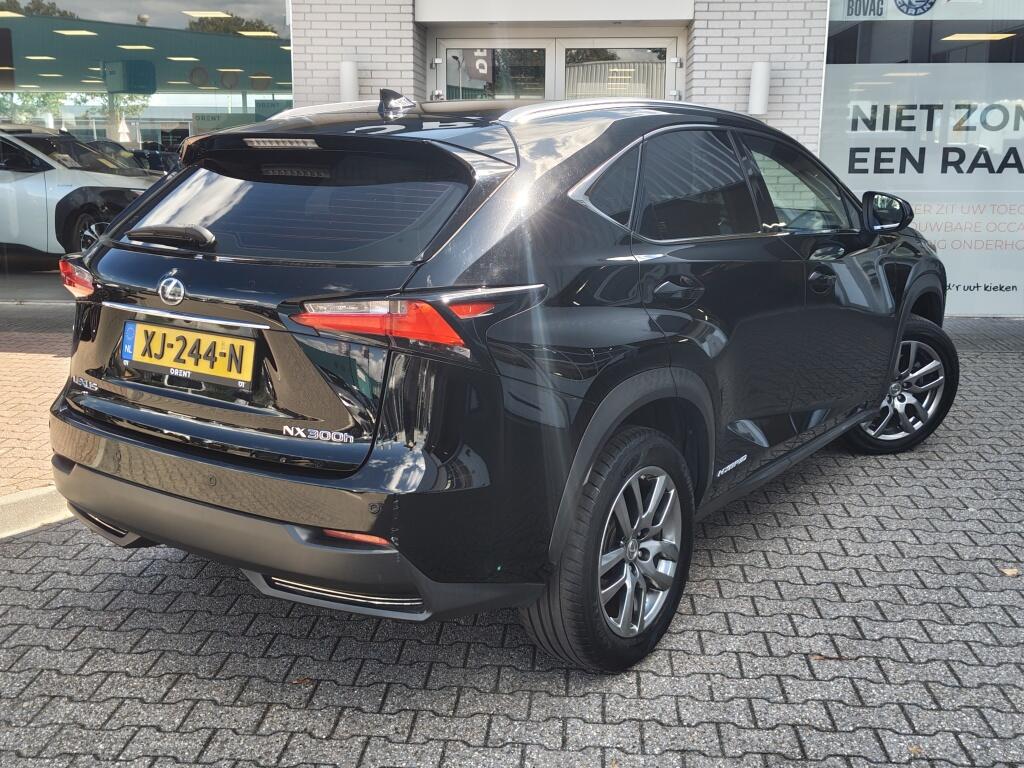 Lexus NX 300h Luxury Line | Sensoren v/a | Navi | Half Leder | Achteruitrijcamera - Image 4