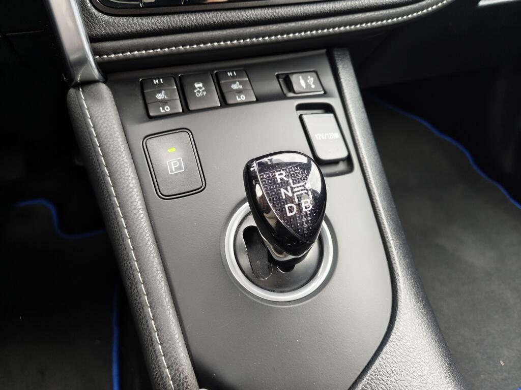 Toyota Auris Touring Sports 1.8 Hybrid Executive | Trekhaak Afn. | Navi | Sensoren v/a | Stoelverwarming - Image 24
