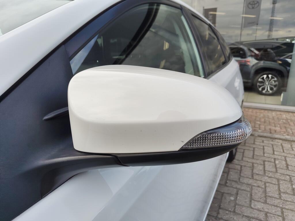 Toyota Auris Touring Sports 1.8 Hybrid Executive | Trekhaak Afn. | Navi | Sensoren v/a | Stoelverwarming - Image 40