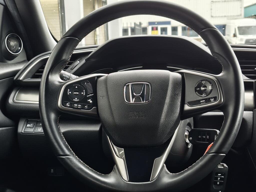 Honda Civic 1.0 i-VTEC Elegance | #33 Limited Edition | Leder | Sensoren A | Navi - Image 10