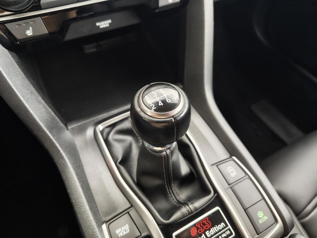 Honda Civic 1.0 i-VTEC Elegance | #33 Limited Edition | Leder | Sensoren A | Navi - Image 22