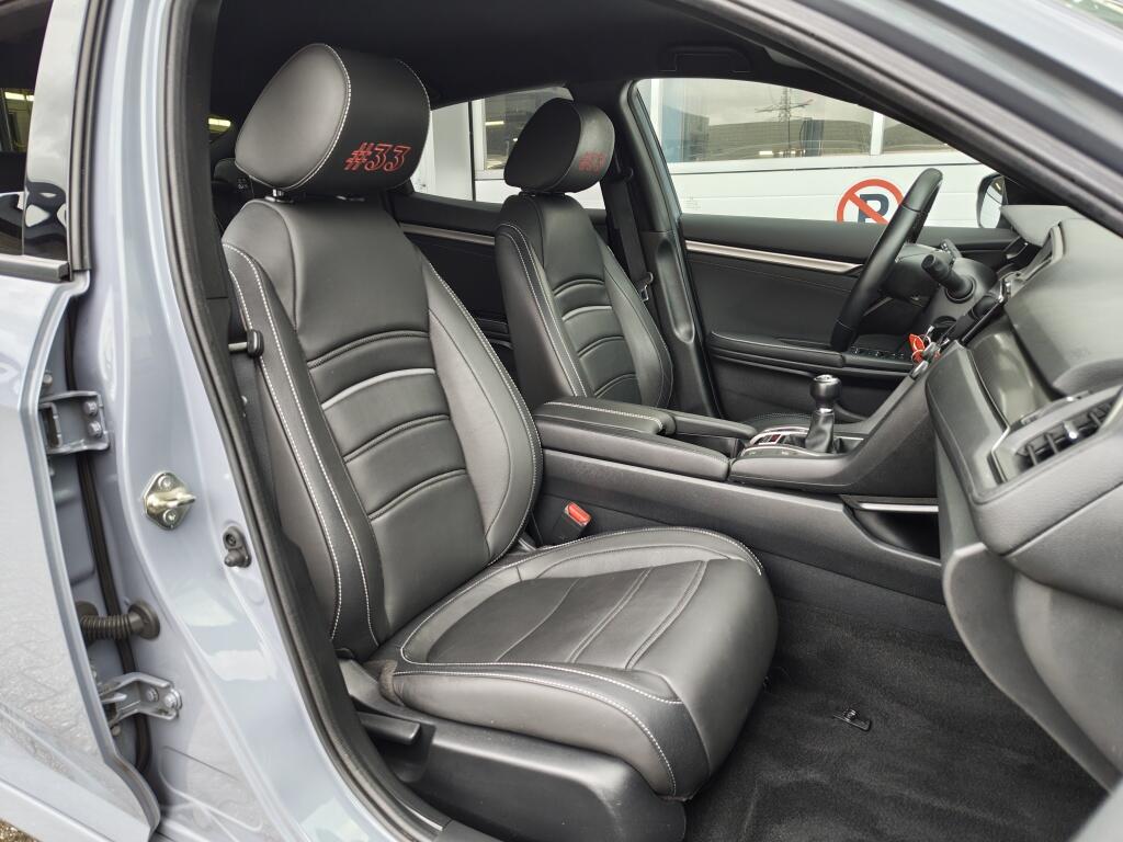 Honda Civic 1.0 i-VTEC Elegance | #33 Limited Edition | Leder | Sensoren A | Navi - Image 30