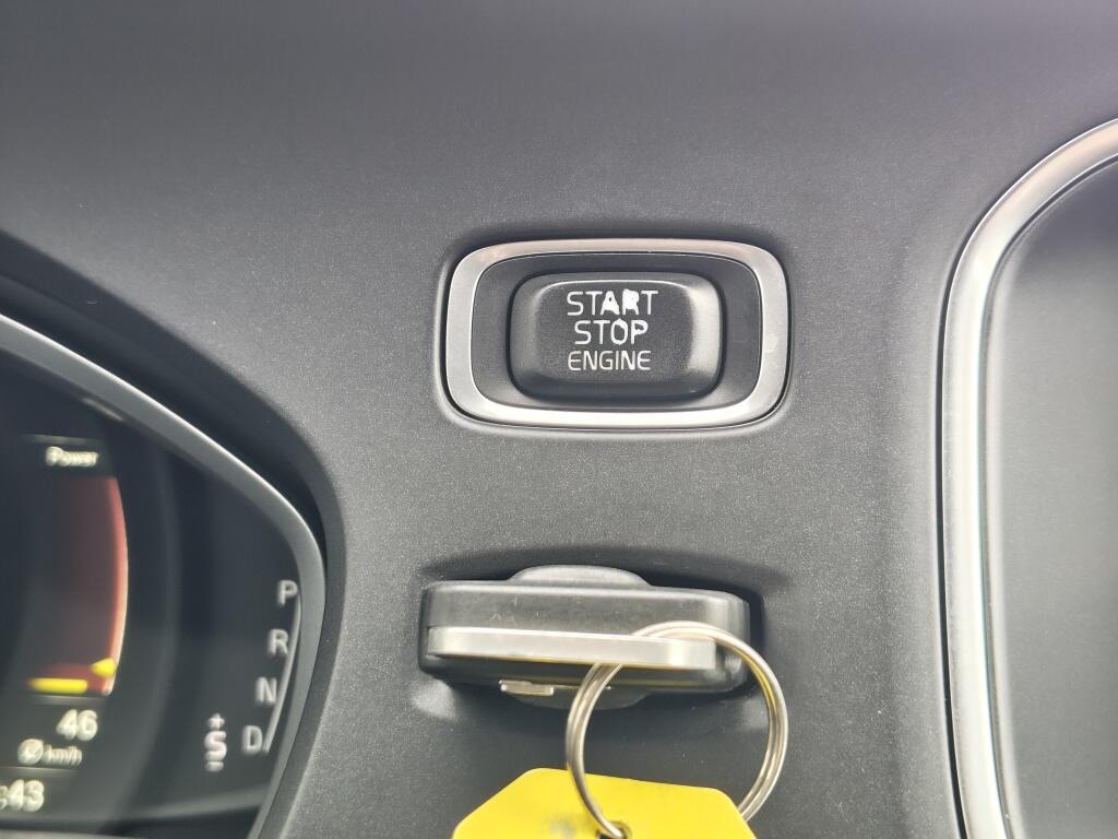Volvo V40 Cross Country 1.5 T3 Summum | Trekhaak | Stoelverwarming | Navi | Sensoren - Image 23