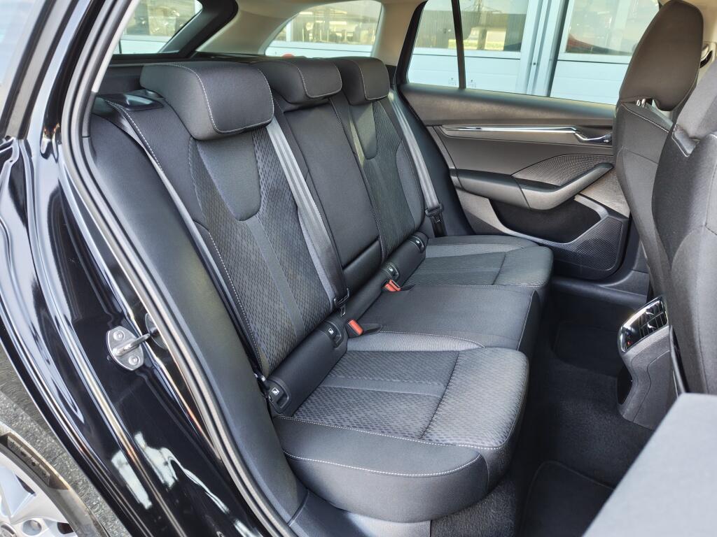 Skoda Octavia Combi 1.0 e-TSI Business Edition Plus | Trekhaak | Navi | Sensoren v/a - Image 37