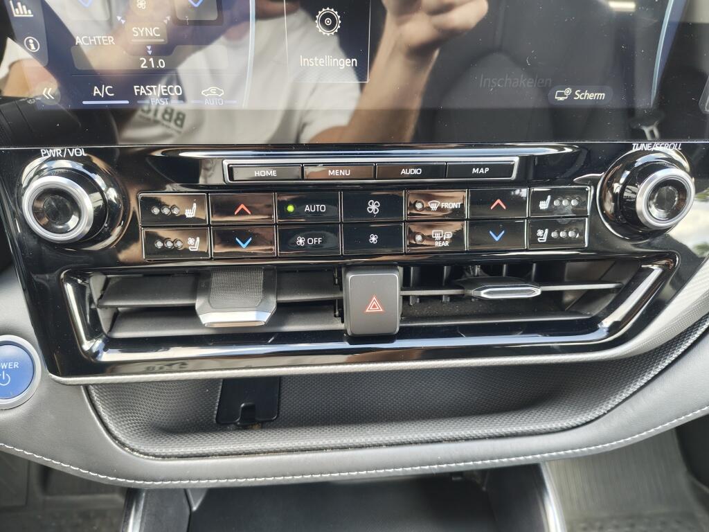 Toyota Highlander 2.5 AWD Hybrid Premium | 7pers. | Pano | Trekhaak Afn. | 2000kg Trekgew. | Leder - Image 24