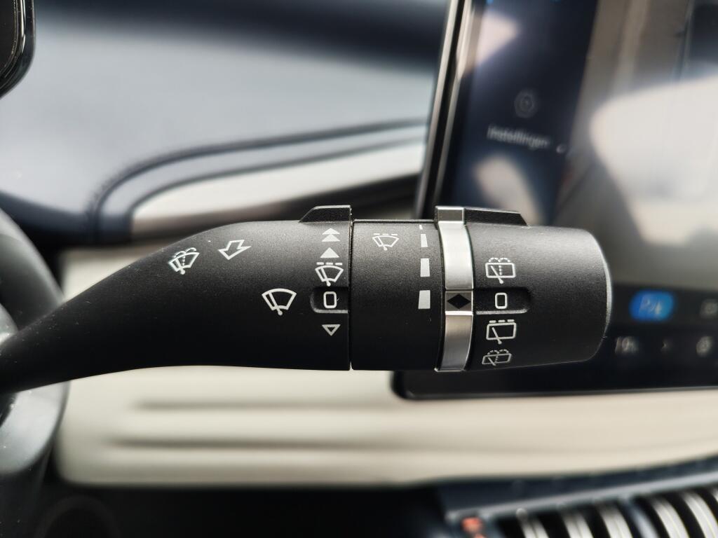BYD ATTO 3 Design 60 kWh | SOH 93.0% | Fabrieksgarantie | Pano | Adaptive Cruise | - Image 14