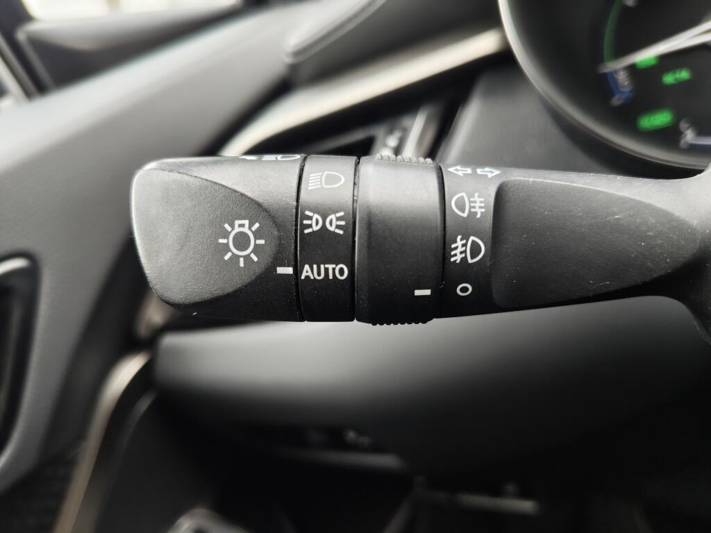 Toyota C-HR 1.8 Hybrid Style Ultimate | All Season | Blind Spot | PDC | Stoelverwarming - Image 11