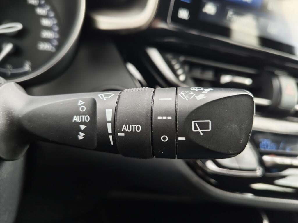 Toyota C-HR 1.8 Hybrid Style Ultimate | All Season | Blind Spot | PDC | Stoelverwarming - Image 12