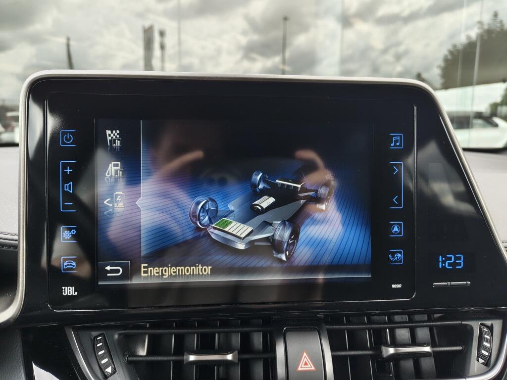 Toyota C-HR 1.8 Hybrid Style Ultimate | All Season | Blind Spot | PDC | Stoelverwarming - Image 18