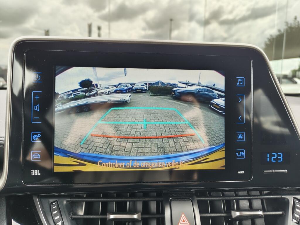 Toyota C-HR 1.8 Hybrid Style Ultimate | All Season | Blind Spot | PDC | Stoelverwarming - Image 19