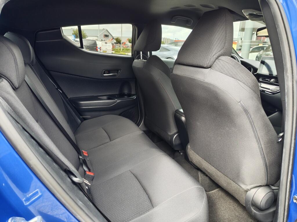 Toyota C-HR 1.8 Hybrid Style Ultimate | All Season | Blind Spot | PDC | Stoelverwarming - Image 37