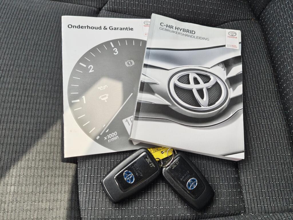 Toyota C-HR 1.8 Hybrid Style Ultimate | All Season | Blind Spot | PDC | Stoelverwarming - Image 46