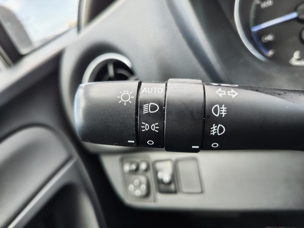 Toyota Yaris 1.5 Hybrid GR-Sport | Navi | Stoelverwarming | Keyless Entry - Image 11