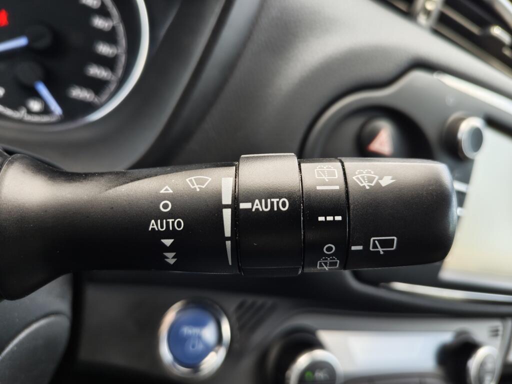 Toyota Yaris 1.5 Hybrid GR-Sport | Navi | Stoelverwarming | Keyless Entry - Image 12
