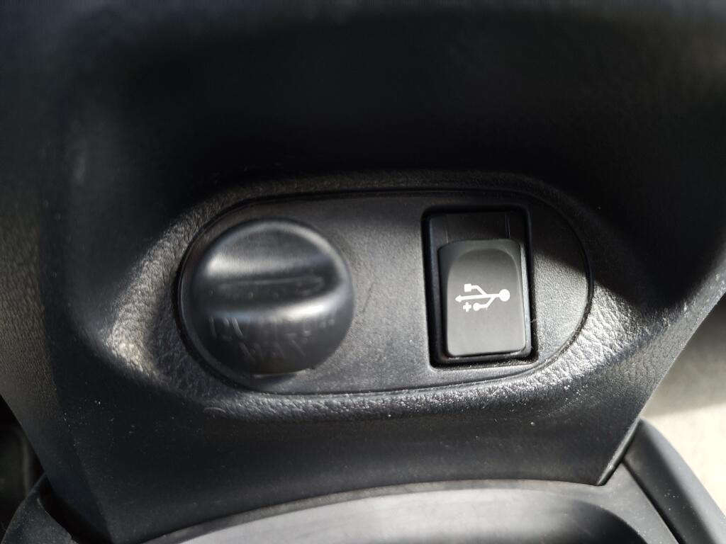 Toyota Yaris 1.5 Hybrid GR-Sport | Navi | Stoelverwarming | Keyless Entry - Image 18
