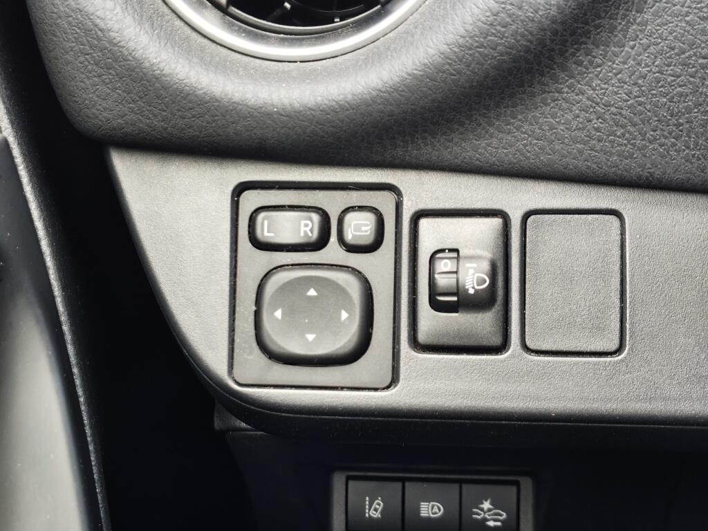 Toyota Yaris 1.5 Hybrid GR-Sport | Navi | Stoelverwarming | Keyless Entry - Image 22