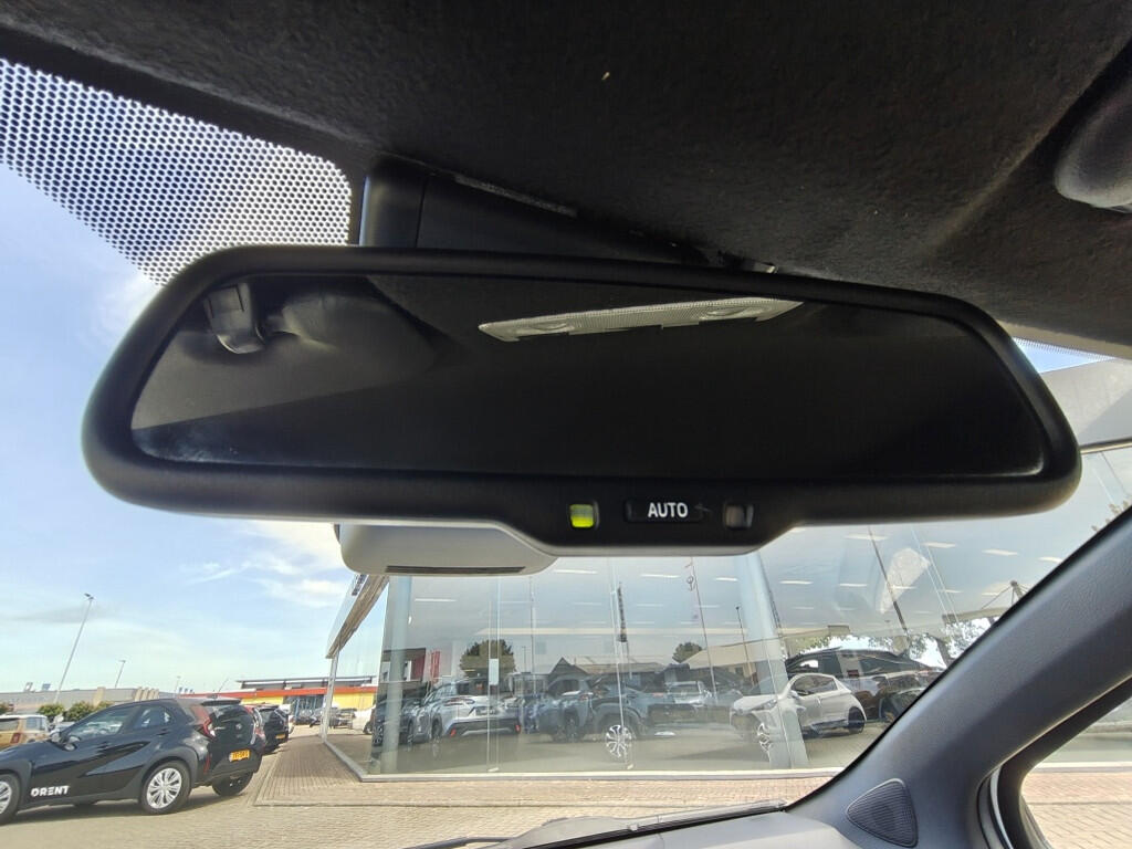 Toyota Yaris 1.5 Hybrid GR-Sport | Navi | Stoelverwarming | Keyless Entry - Image 25