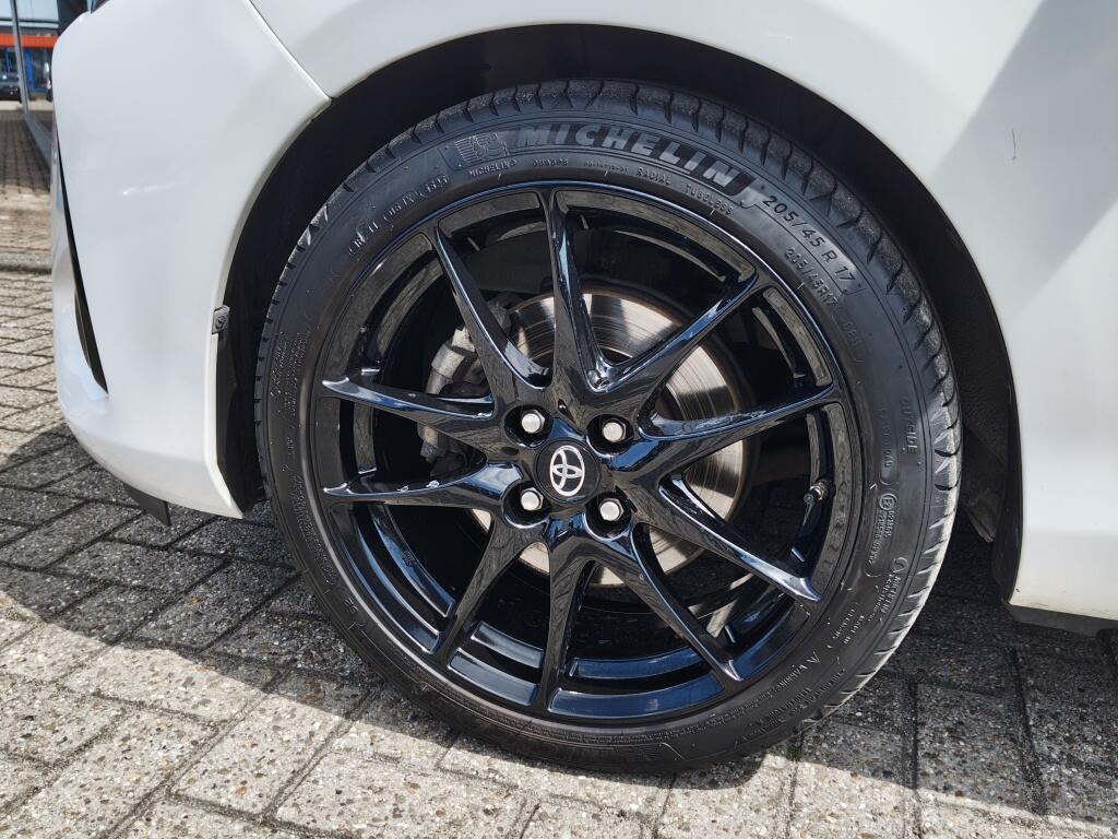 Toyota Yaris 1.5 Hybrid GR-Sport | Navi | Stoelverwarming | Keyless Entry - Image 38