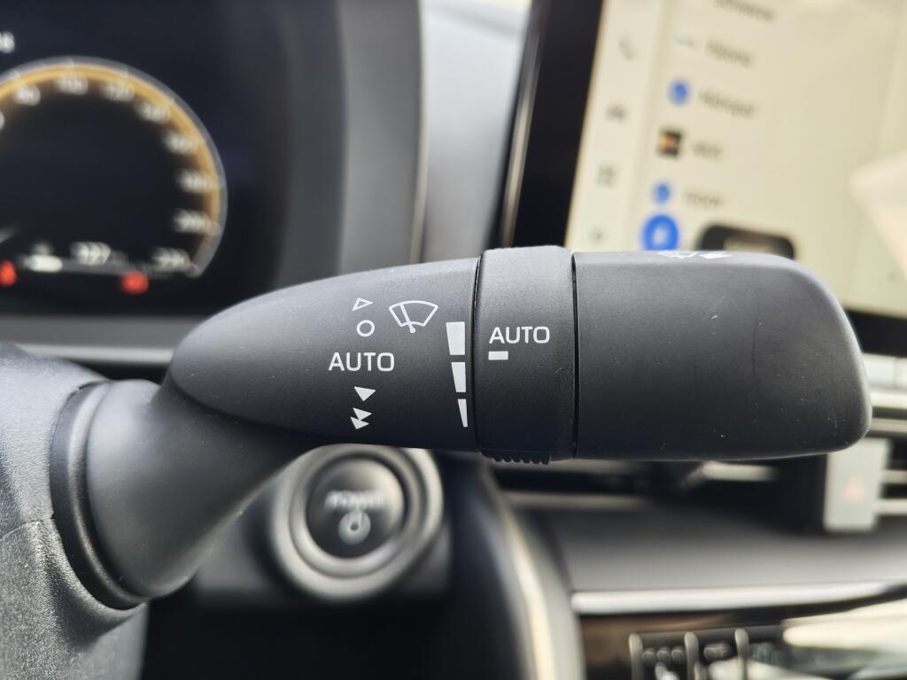 Toyota C-HR 2.0 PHEV 220 Première Edition | Pano | HUD | Leder | JBL | Navi - Image 15