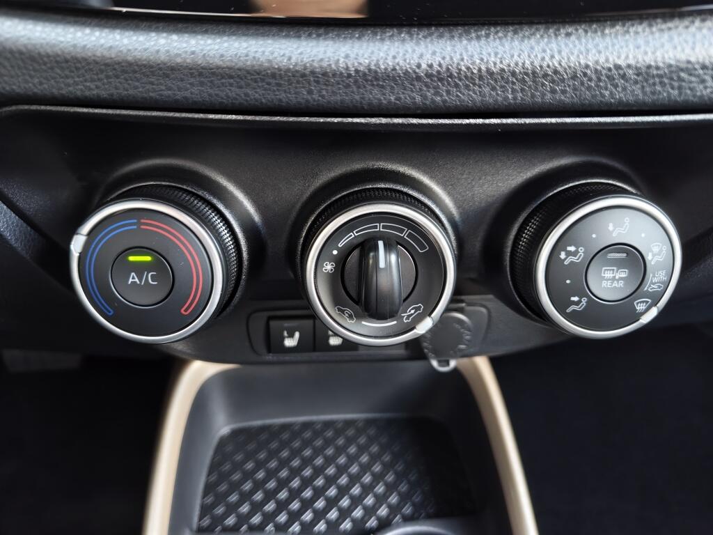 Toyota Aygo X 1.0 VVT-i S-CVT Envy | Stoelverwarming | All Seasons | Android Auto - Image 18