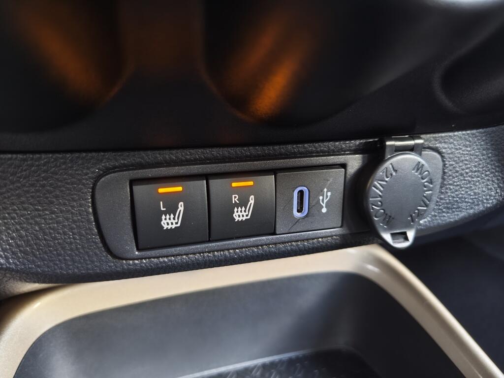 Toyota Aygo X 1.0 VVT-i S-CVT Envy | Stoelverwarming | All Seasons | Android Auto - Image 19