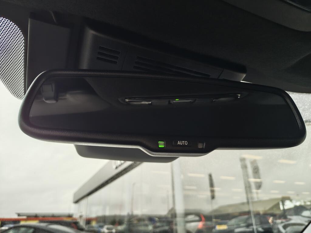 Toyota Yaris Cross 1.5 Hybrid 130 Executive | Sensoren v/a | El. Achterklep | Stoel & Stuurverwarming - Image 26