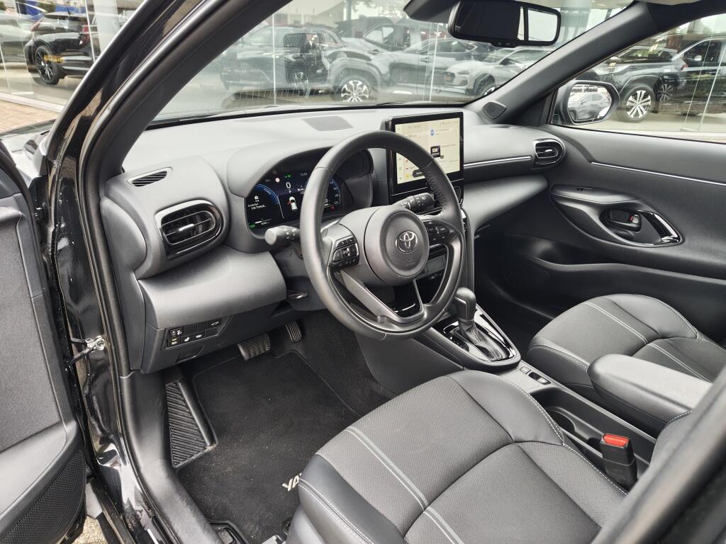Toyota Yaris Cross 1.5 Hybrid 130 Executive | Sensoren v/a | El. Achterklep | Stoel & Stuurverwarming - Image 27