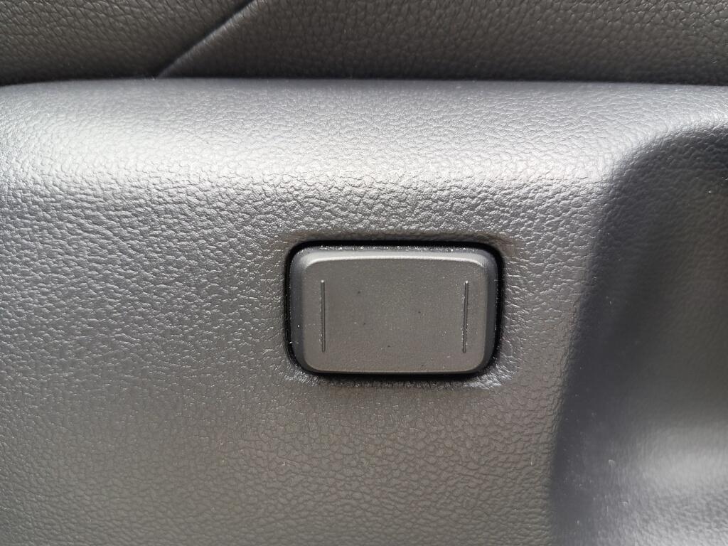 Toyota Yaris Cross 1.5 Hybrid 130 Executive | Sensoren v/a | El. Achterklep | Stoel & Stuurverwarming - Image 29
