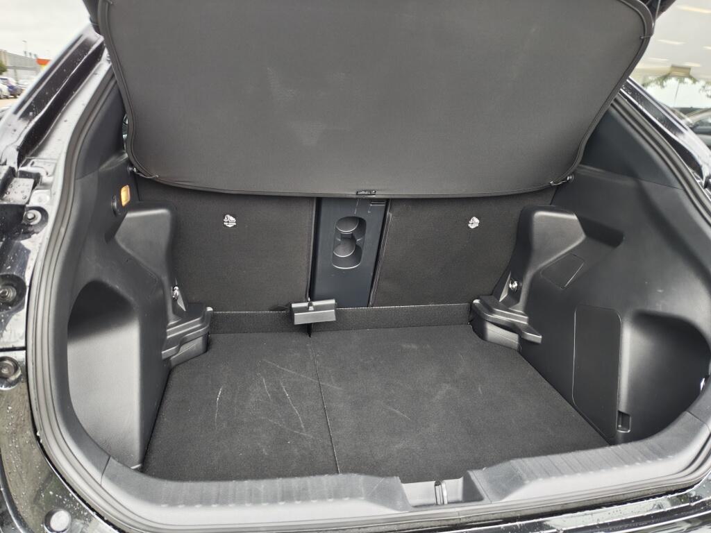 Toyota Yaris Cross 1.5 Hybrid 130 Executive | Sensoren v/a | El. Achterklep | Stoel & Stuurverwarming - Image 35