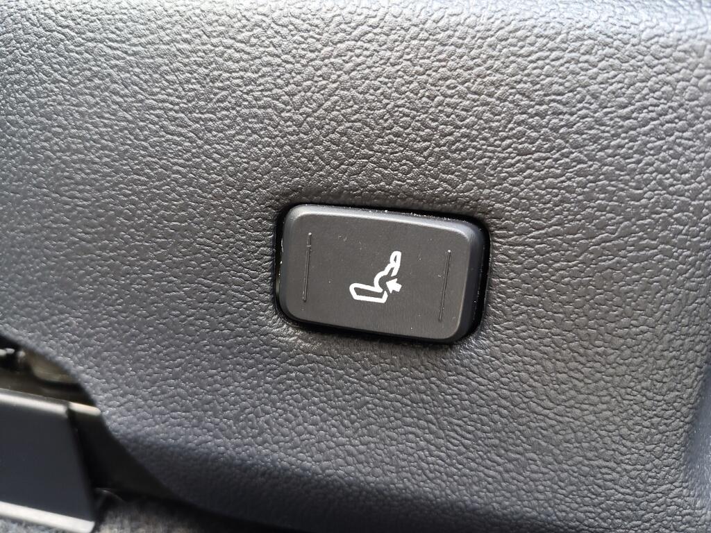 Toyota Corolla 2.0 Hybrid Business Plus | Navi | Stoelverwarming | Android Auto - Image 29