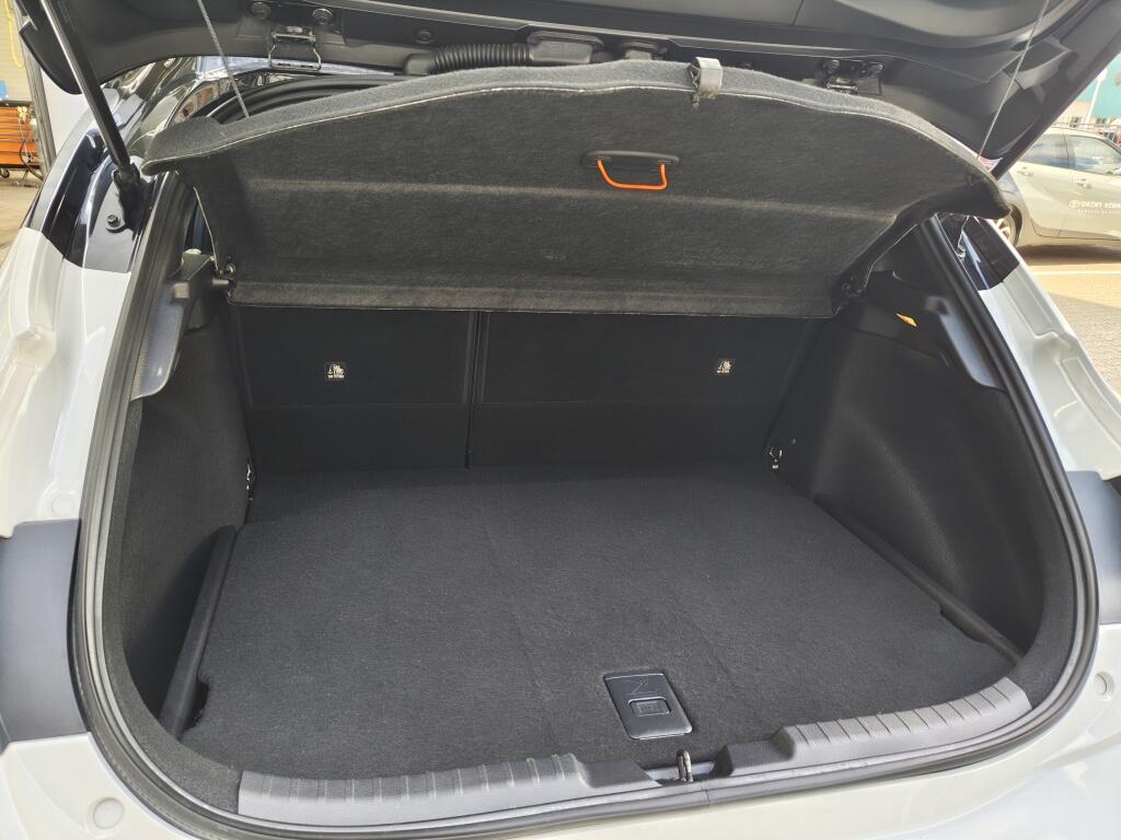 Toyota Corolla 2.0 Hybrid Business Plus | Navi | Stoelverwarming | Android Auto - Image 33