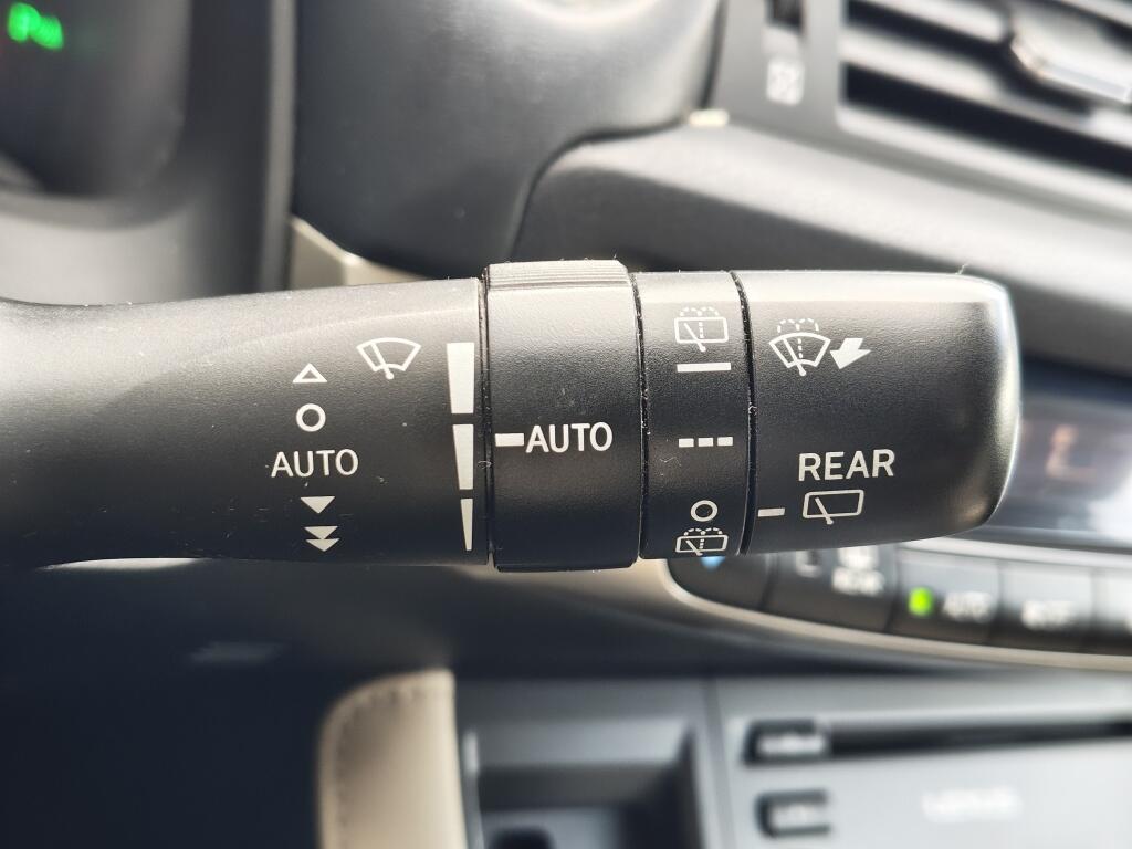 Lexus CT 200h Business Line | Sensoren v/a | Alcantara | Navi | Cruise Control - Image 14