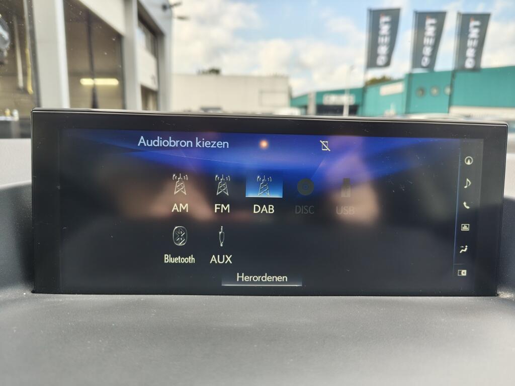 Lexus CT 200h Business Line | Sensoren v/a | Alcantara | Navi | Cruise Control - Image 17