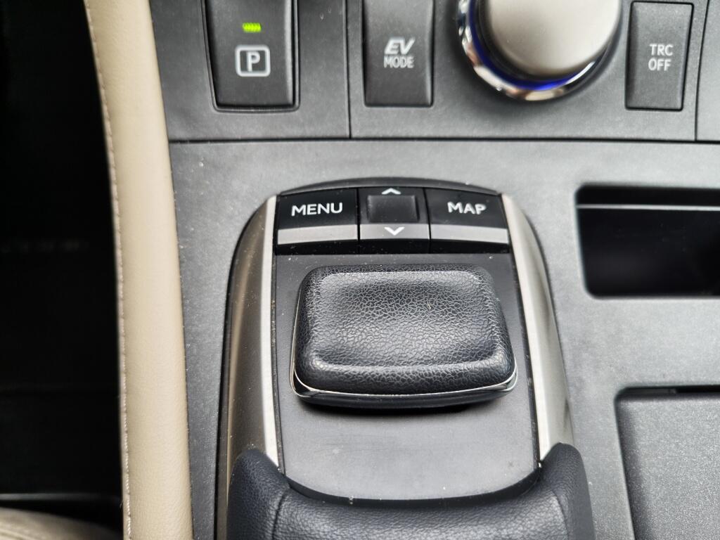 Lexus CT 200h Business Line | Sensoren v/a | Alcantara | Navi | Cruise Control - Image 23