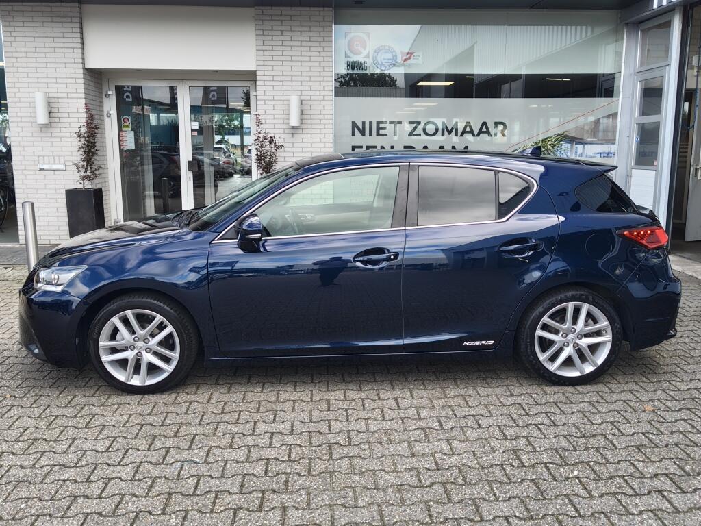 Lexus CT 200h Business Line | Sensoren v/a | Alcantara | Navi | Cruise Control - Image 3