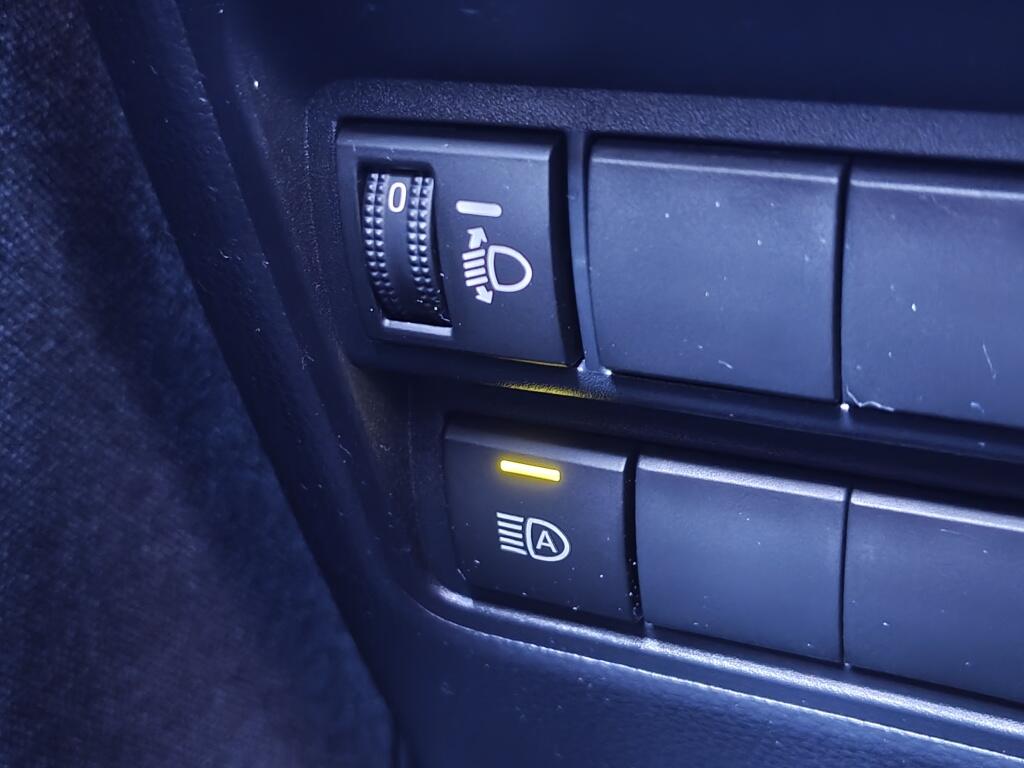 Toyota Yaris 1.5 Hybrid Dynamic | All season | Navi | Apple CarPlay/Android auto | - Image 23