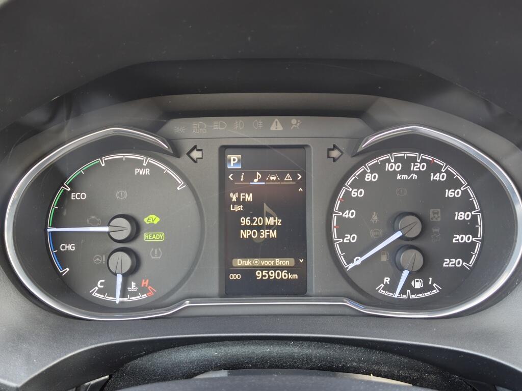 Toyota Yaris 1.5 Hybrid Design | Keyless Entry | Stoelverwarming | Cruise Control - Image 10