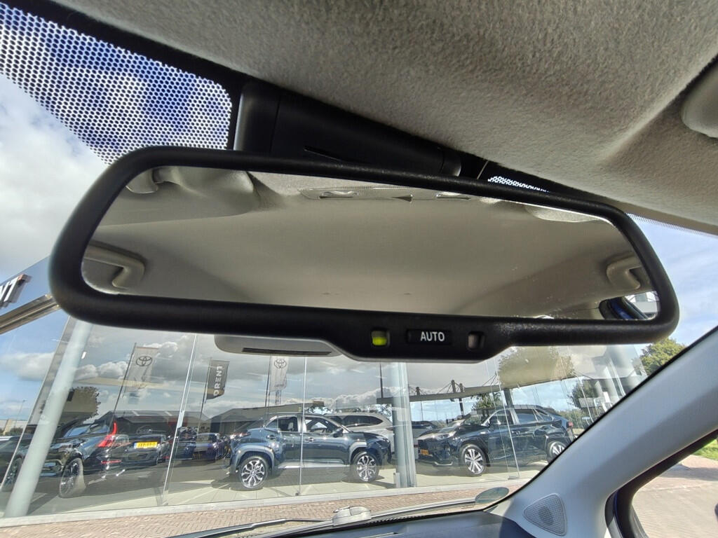 Toyota Yaris 1.5 Hybrid Design | Keyless Entry | Stoelverwarming | Cruise Control - Image 27